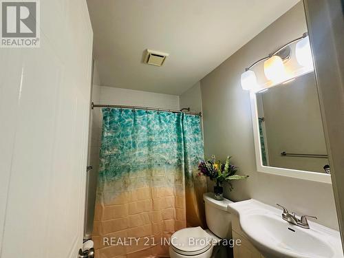 62 - 1610 Crawforth Street, Whitby (Blue Grass Meadows), ON - Indoor Photo Showing Bathroom