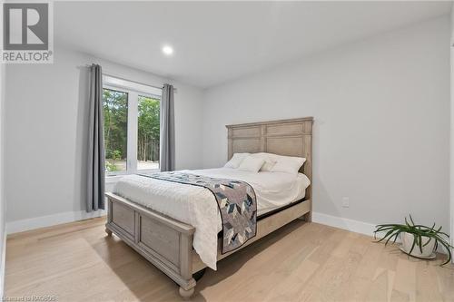 668 Bruce Road 9, South Bruce Peninsula, ON - Indoor Photo Showing Bedroom