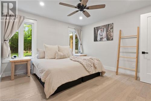 668 Bruce Road 9, South Bruce Peninsula, ON - Indoor Photo Showing Bedroom