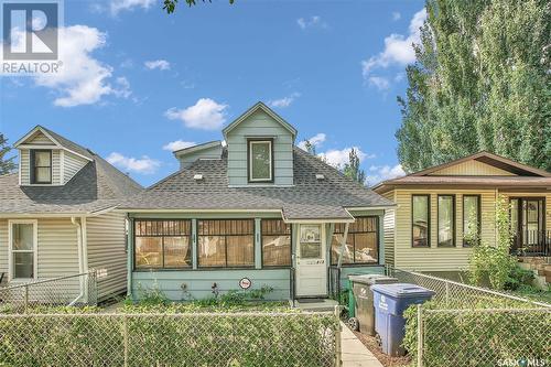 815 H Avenue N, Saskatoon, SK - Outdoor With Deck Patio Veranda