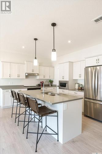 235 Asokan Street, Saskatoon, SK - Indoor Photo Showing Kitchen With Upgraded Kitchen