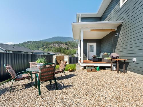 1512 Aspen Lane, Castlegar, BC - Outdoor With Deck Patio Veranda With Exterior