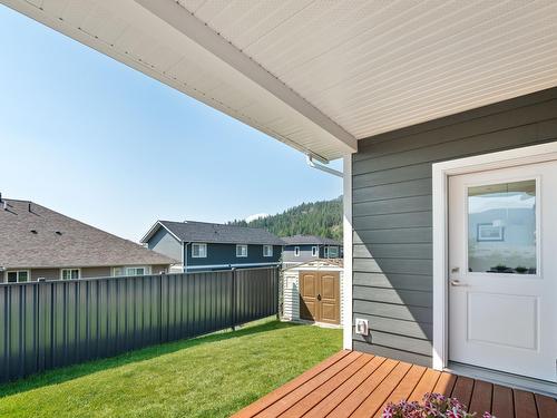 1512 Aspen Lane, Castlegar, BC - Outdoor With Deck Patio Veranda With Exterior