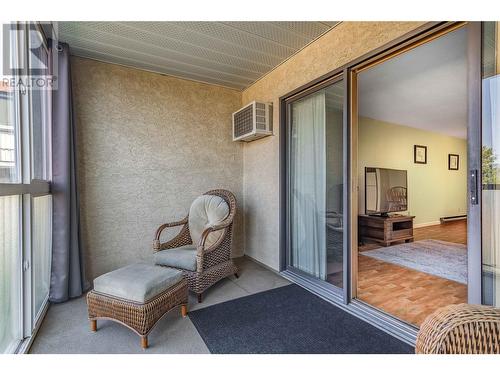 489 Highway 33 West Unit# 118, Kelowna, BC - Outdoor With Deck Patio Veranda With Exterior