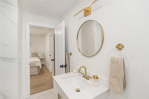 385 Westwood Avenue, Crystal Beach, ON - Indoor Photo Showing Bathroom