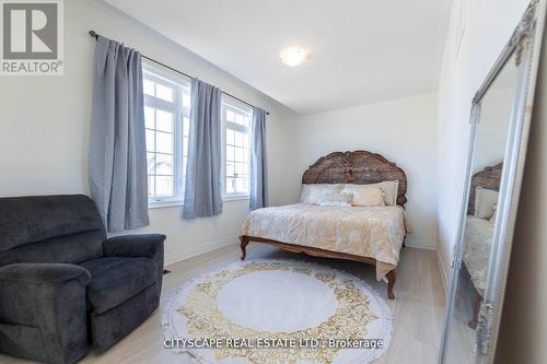 11 Grierson Trail, Hamilton (Waterdown), ON - Indoor Photo Showing Bedroom