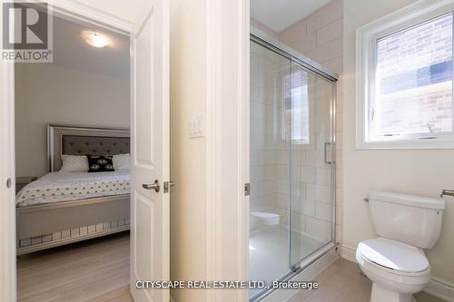 11 Grierson Trail, Hamilton (Waterdown), ON - Indoor Photo Showing Bathroom