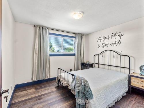 162 Zirnhelt Road, Kamloops, BC - Indoor Photo Showing Bedroom