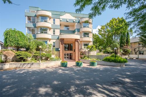 205-1750 Atkinson Street, Penticton, BC - Outdoor With Facade