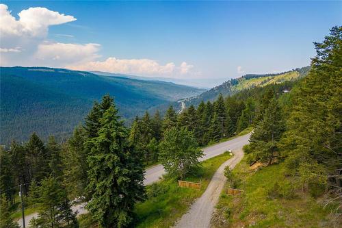 8250 Sun Valley Road, Kelowna, BC - Outdoor With View