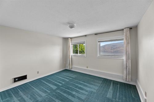 6191 Wilson Road, Peachland, BC - Indoor Photo Showing Other Room