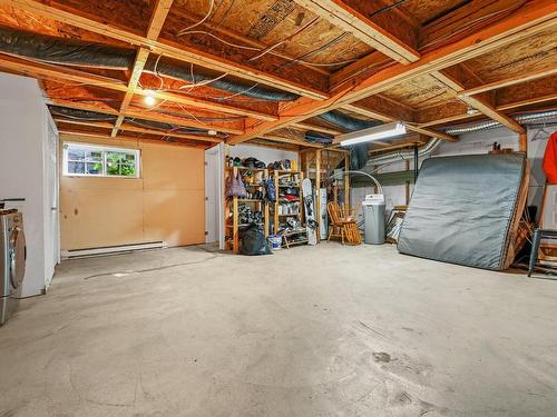 Family room - 155 Rg Du Haut-De-La-Rivière N., Saint-Césaire, QC - Indoor Photo Showing Basement