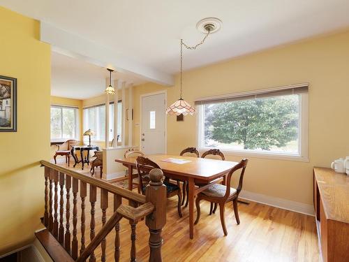 Dining room - 46 Av. De Little Rock, Pointe-Claire, QC - Indoor Photo Showing Dining Room