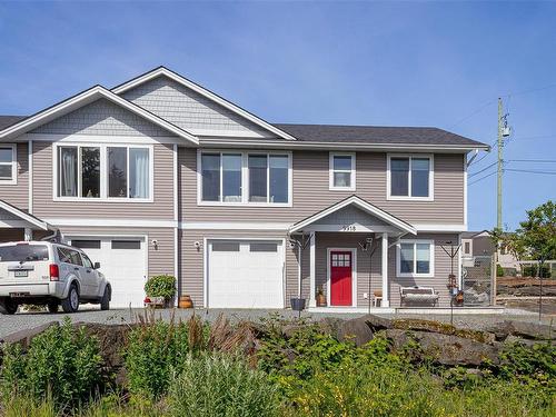 9918 Victoria Rd, Chemainus, BC - Outdoor With Facade