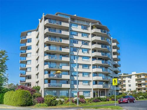 304-1420 Beach Dr, Oak Bay, BC - Outdoor With Balcony With Facade