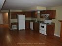 Lower-2872 Castlebridge Dr, Mississauga, ON  - Indoor Photo Showing Kitchen 