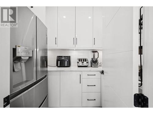 746 Carnoustie Drive Lot# 11, Kelowna, BC - Indoor Photo Showing Kitchen