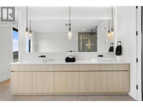 1583 Malbec Place, West Kelowna, BC - Indoor Photo Showing Bathroom