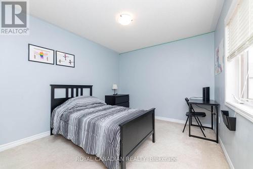 15 Tribune Drive, Brampton (Northwest Brampton), ON - Indoor Photo Showing Bedroom