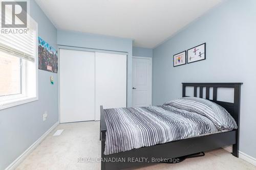 15 Tribune Drive, Brampton (Northwest Brampton), ON - Indoor Photo Showing Bedroom