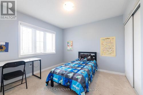 15 Tribune Drive, Brampton (Northwest Brampton), ON - Indoor Photo Showing Bedroom