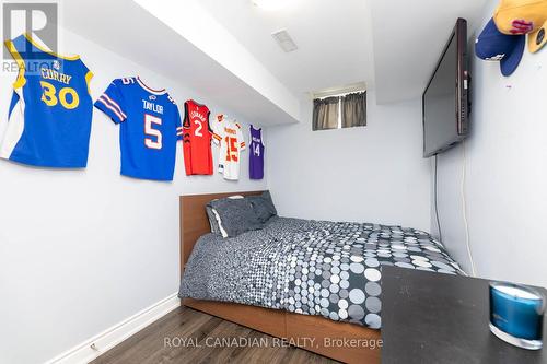 15 Tribune Drive, Brampton (Northwest Brampton), ON - Indoor Photo Showing Bedroom