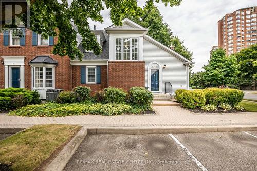 12 - 1275 Maple Crossing Boulevard, Burlington, ON 