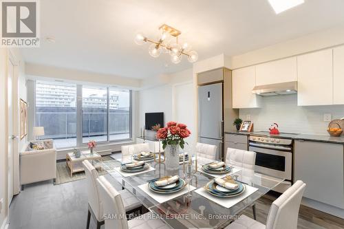 325 - 160 Flemington Road, Toronto (Yorkdale-Glen Park), ON - Indoor Photo Showing Dining Room