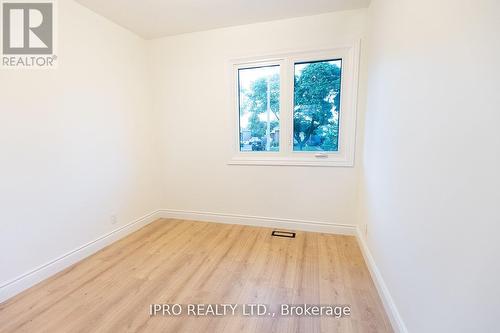 1320 Lewisham Drive, Mississauga (Clarkson), ON - Indoor Photo Showing Other Room