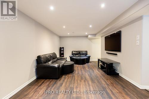 1320 Lewisham Drive, Mississauga, ON - Indoor