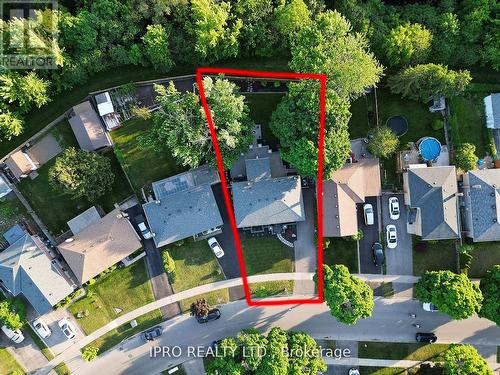 1320 Lewisham Drive, Mississauga (Clarkson), ON - Outdoor With View