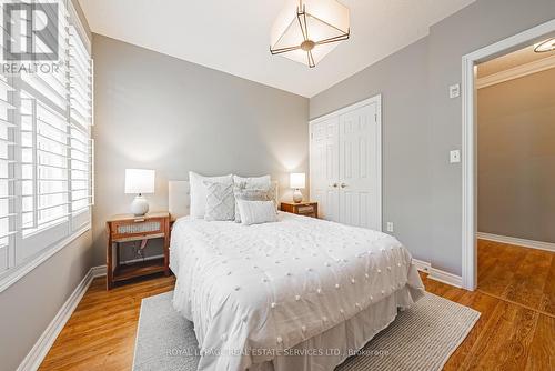 302 - 443 Centennial Forest Drive, Milton (Timberlea), ON - Indoor Photo Showing Bedroom