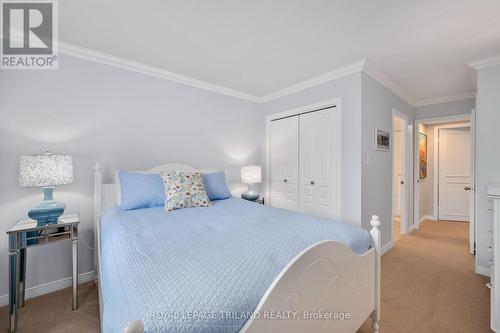 406 - 693 Windermere Road, London, ON - Indoor Photo Showing Bedroom