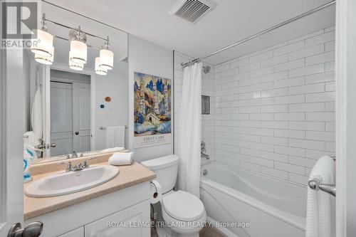 406 - 693 Windermere Road, London, ON - Indoor Photo Showing Bathroom