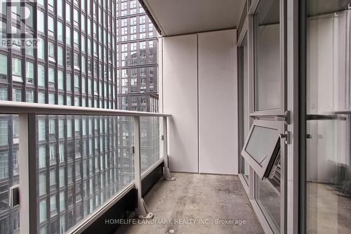 1906 - 68 Shuter Street, Toronto, ON - Indoor Photo Showing Other Room