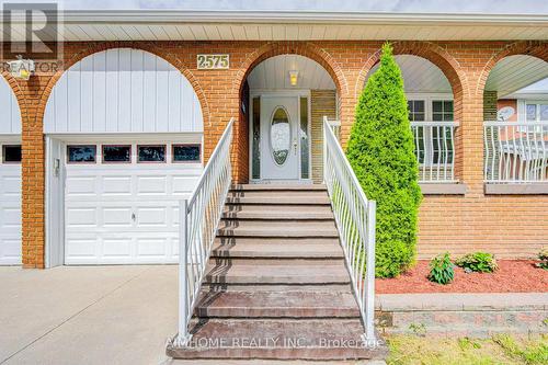 Upper - 2575 Benedet Drive N, Mississauga, ON - Outdoor