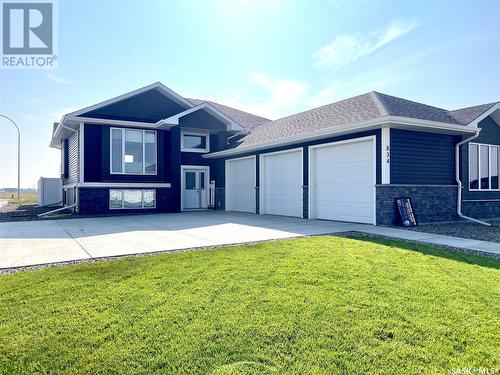 834 1St Avenue N, Warman, SK - Outdoor With Facade