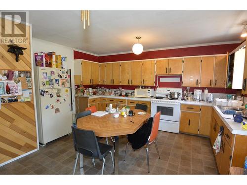 4045 6Th Avenue, New Hazelton, BC - Indoor Photo Showing Kitchen With Double Sink