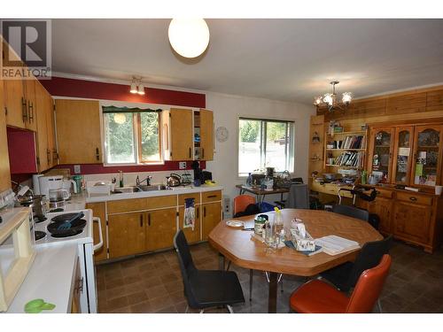 4045 6Th Avenue, New Hazelton, BC - Indoor