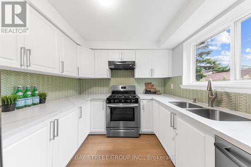 30 Ivy Green Crescent, Toronto (Morningside), ON - Indoor Photo Showing Kitchen With Double Sink