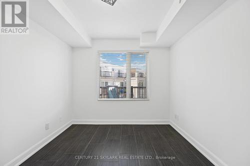 2027 - 3043 Finch Avenue W, Toronto (Humbermede), ON - Indoor Photo Showing Other Room