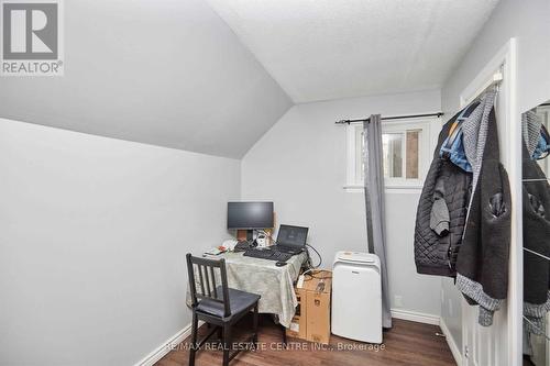 5949 Delaware Street, Niagara Falls, ON - Indoor