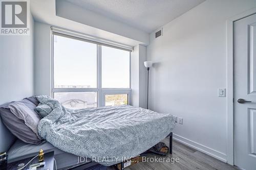 1608 - 395 Bloor Street E, Toronto (North St. James Town), ON - Indoor Photo Showing Bedroom