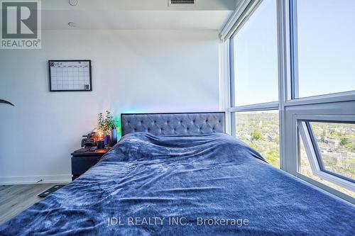 1608 - 395 Bloor Street E, Toronto (North St. James Town), ON - Indoor Photo Showing Bedroom