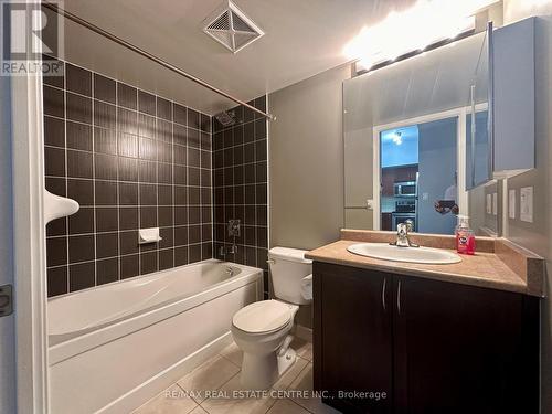 3301 - 208 Enfield Place, Mississauga, ON - Indoor Photo Showing Bathroom