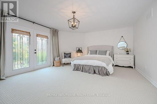 3893 Trelawny Circle, Mississauga (Lisgar), ON - Indoor Photo Showing Bedroom