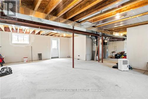 263 Memorial Park Drive, Welland, ON - Indoor Photo Showing Basement