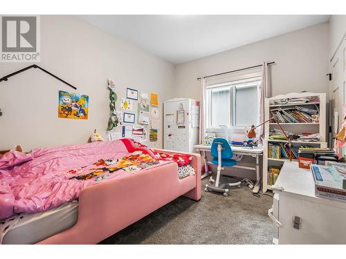 647 Acadia Street, Kelowna, BC - Indoor Photo Showing Bedroom