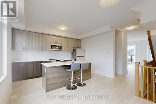 1105 - 1865 Pickering Parkway, Pickering, ON - Indoor Photo Showing Kitchen