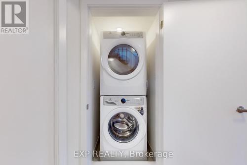 1105 - 1865 Pickering Parkway, Pickering, ON - Indoor Photo Showing Laundry Room